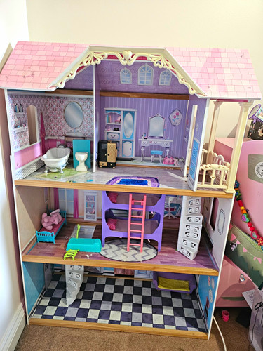 Storey furnished wooden - furnished,