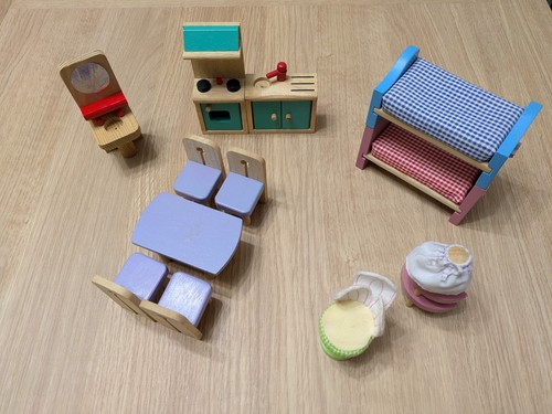 Bundle wooden dolls - wooden,