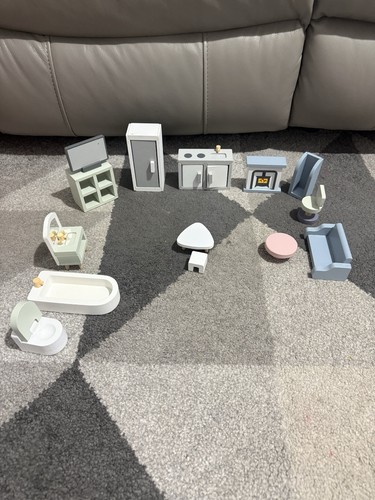 Wooden dolls house further set - wooden,
