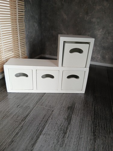 Scale doll house - doll,