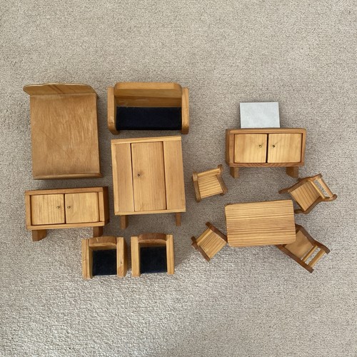 Vintage wooden dolls house - vintage,