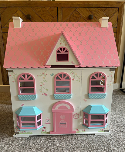 Wooden rosebud cottage dolls - cottage,