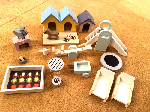Toy van wooden pet outdoor - pet,
