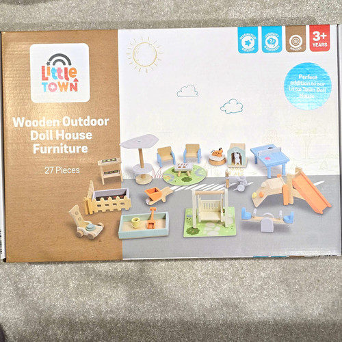 Aldi little town - aldi, wooden