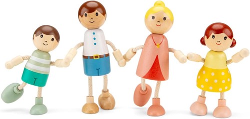 Woet wooden doll - house, family
