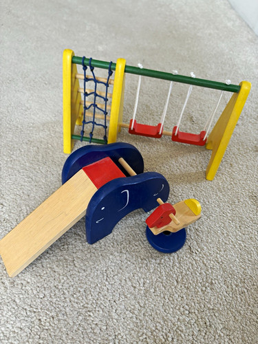 Pintoy wooden dolls house - wooden,